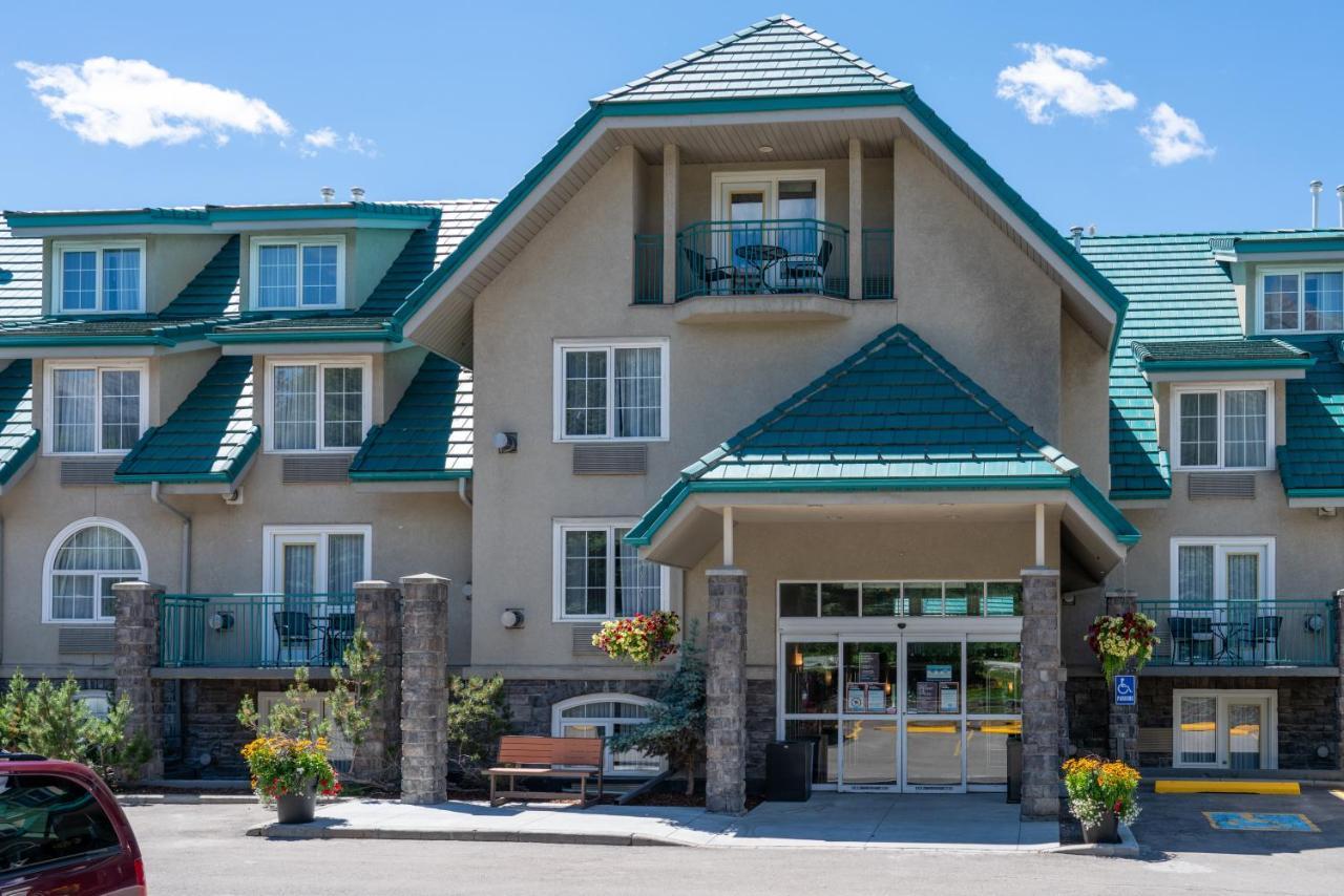 Pocaterra Inn & Waterslide Canmore Dış mekan fotoğraf