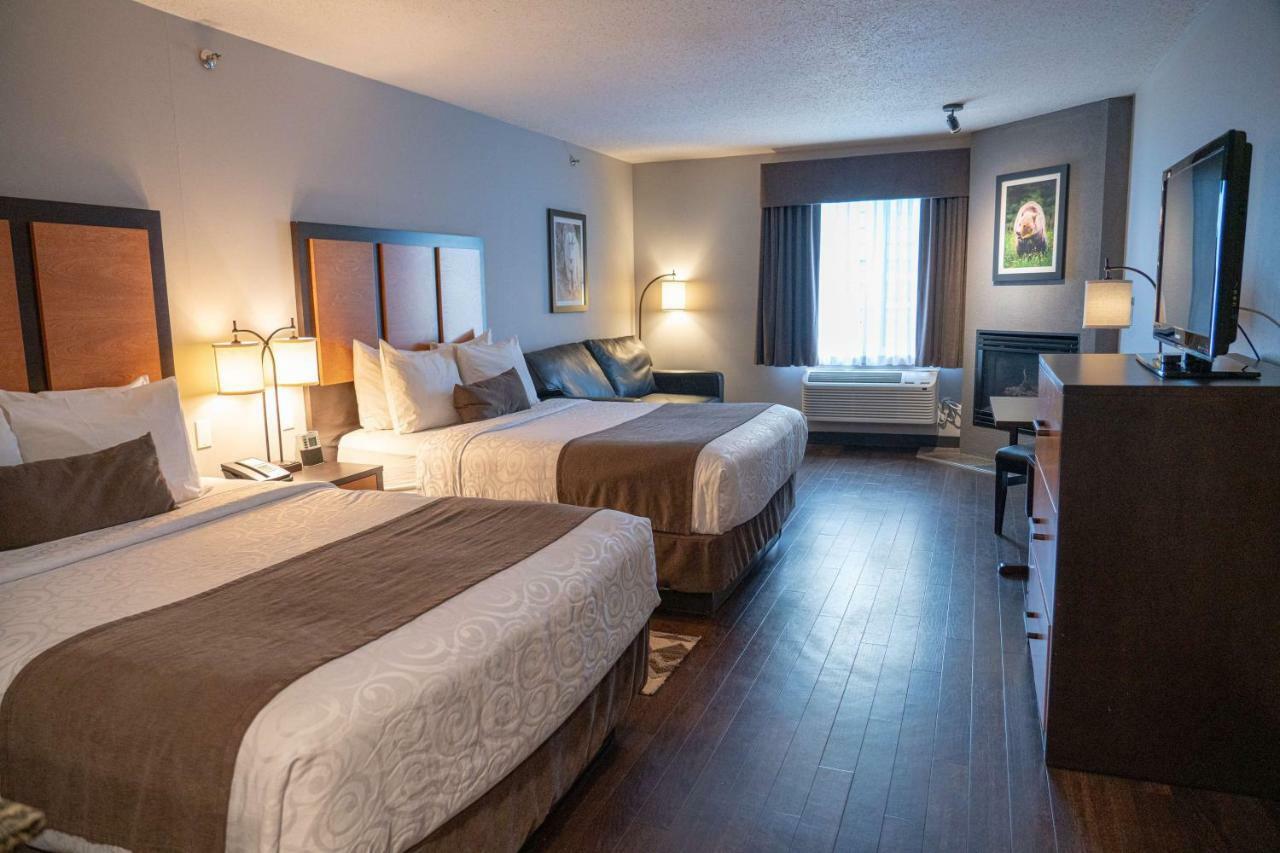 Pocaterra Inn & Waterslide Canmore Dış mekan fotoğraf