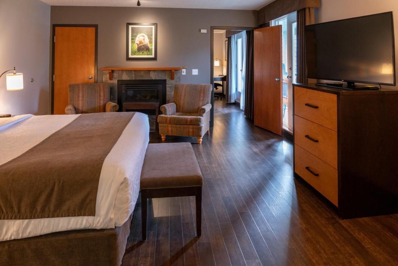 Pocaterra Inn & Waterslide Canmore Dış mekan fotoğraf